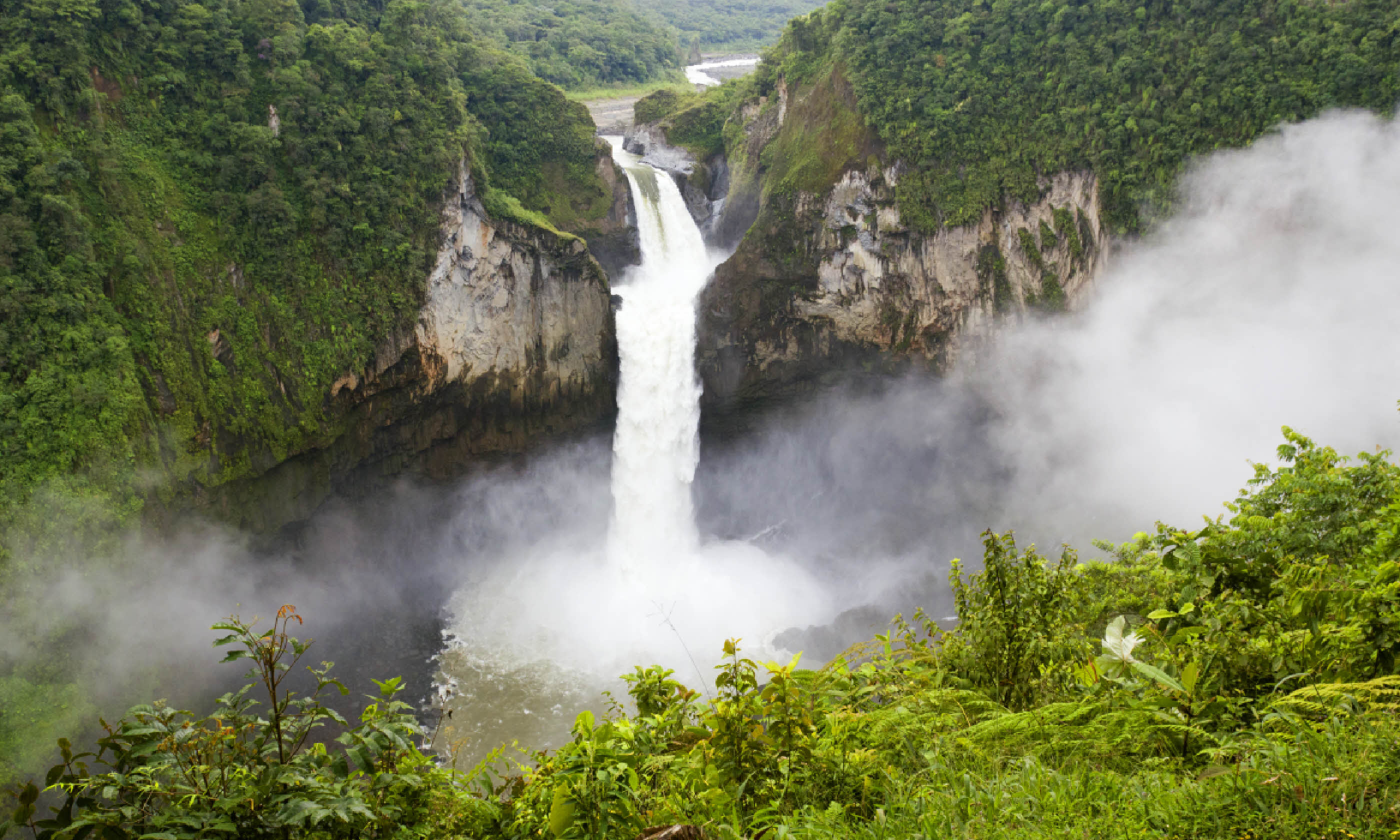 San Rafael Falls (Shutterstock) 