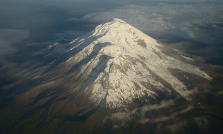 Chimborazo as seen from the air (Germania Rodriguez)