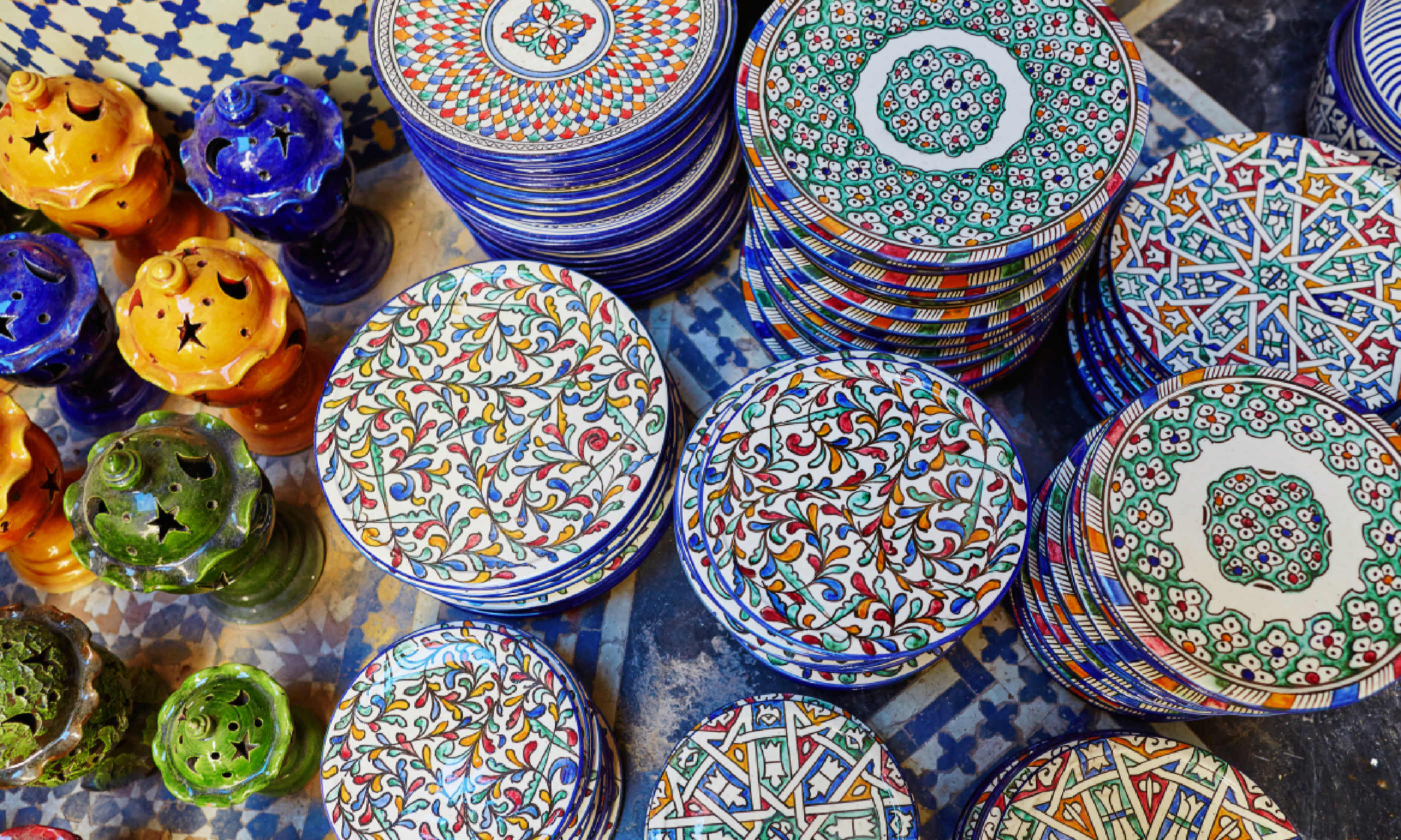 Ceramics in Fes souk (Shutterstock)