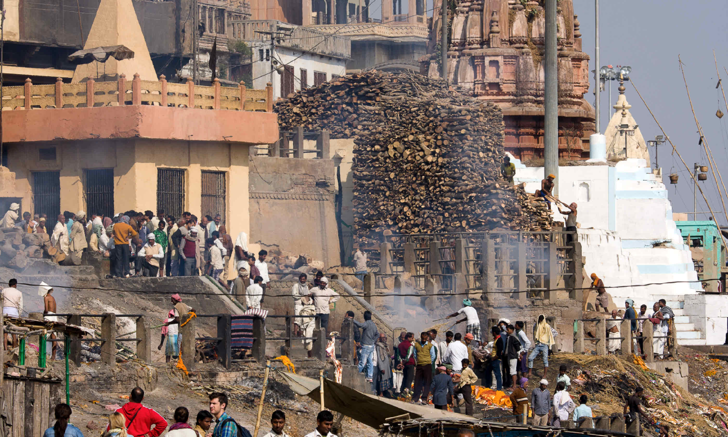 Varanasi cremation ceremony (Shutterstock)