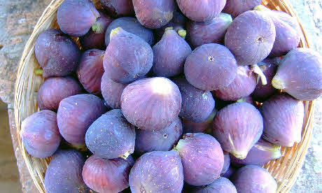 Fresh figs (Flickr: Monica Arellano-Ongpin)