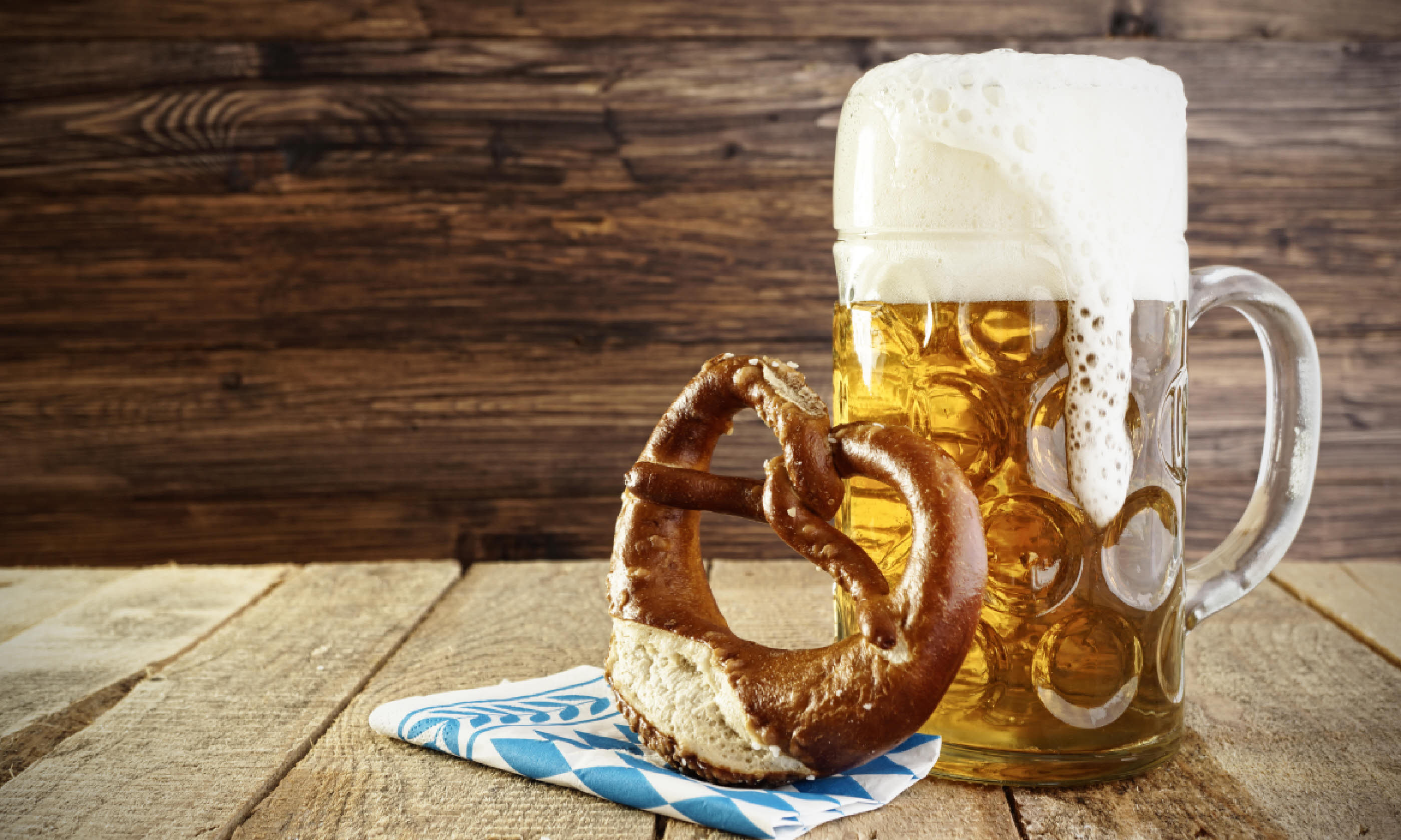Beer and pretzel (Shutterstock)