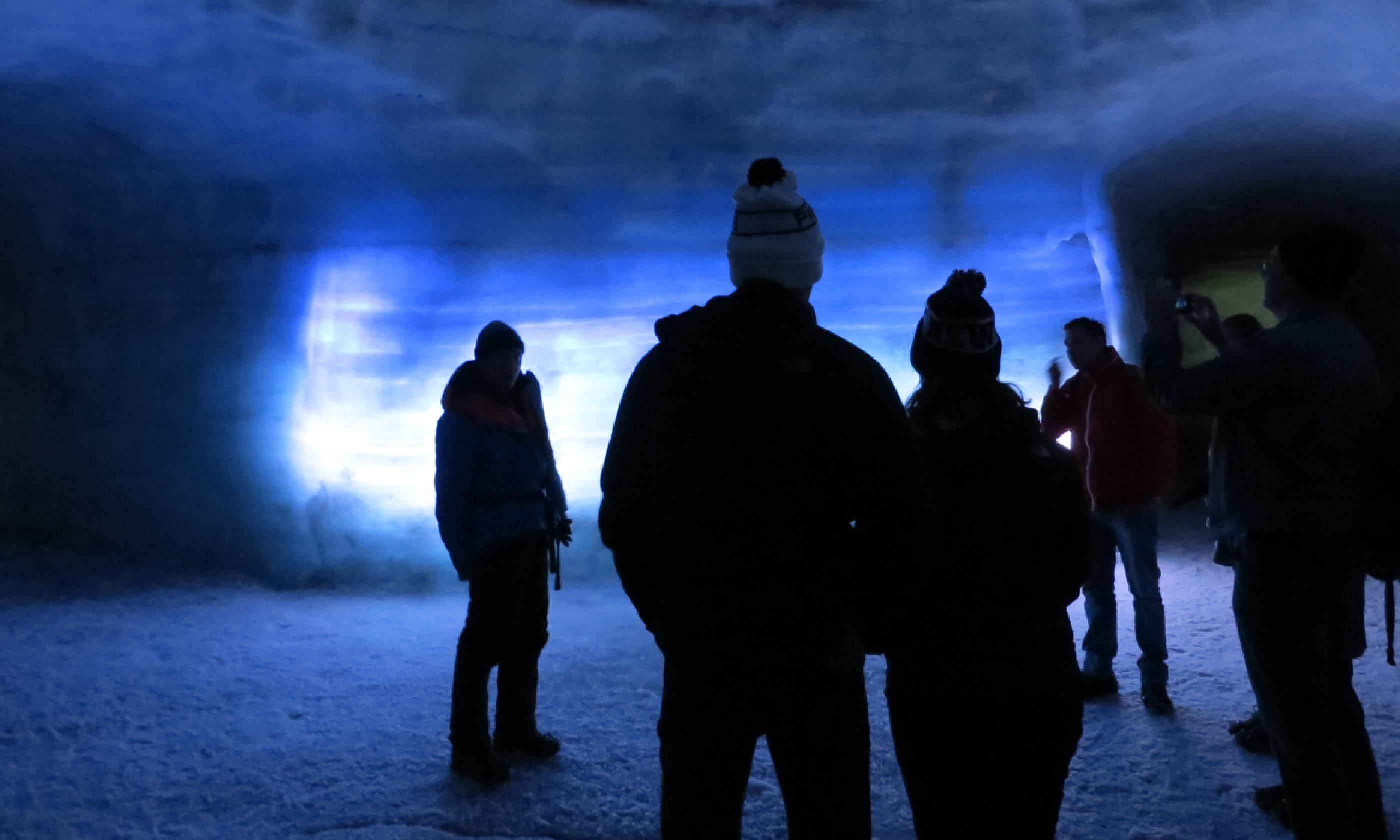 Inside the glacier (Hazel Plush)