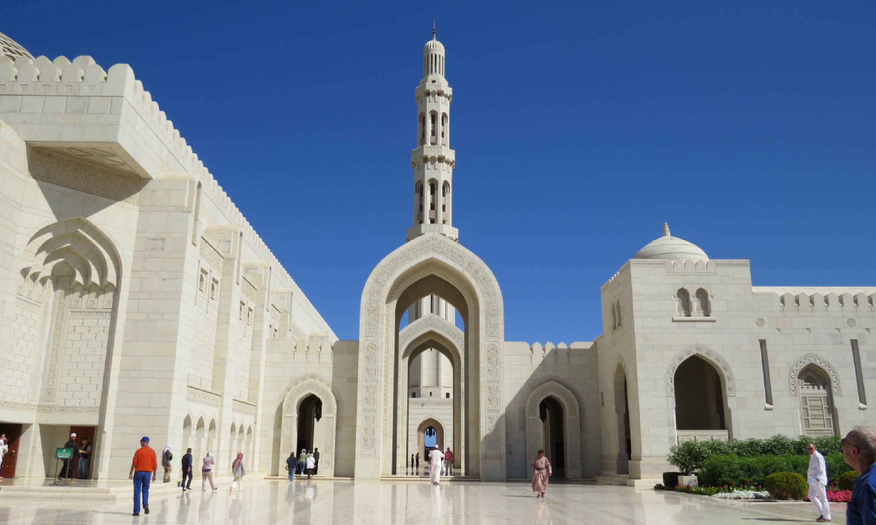 Sultan Qaboos Grand Mosque (Photo: Hazel Plush)