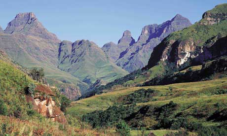 The Drakensberg Mountains are dotted with original San rock are (South Africa Tourism)