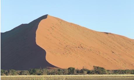 Namibia: home of towering dunes and rugged coastline - but no malaria (mpaskevi)