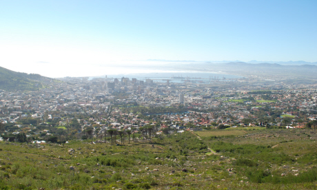 A view of Cape Town from the trails leading up to Table Moutain (George Groutas)