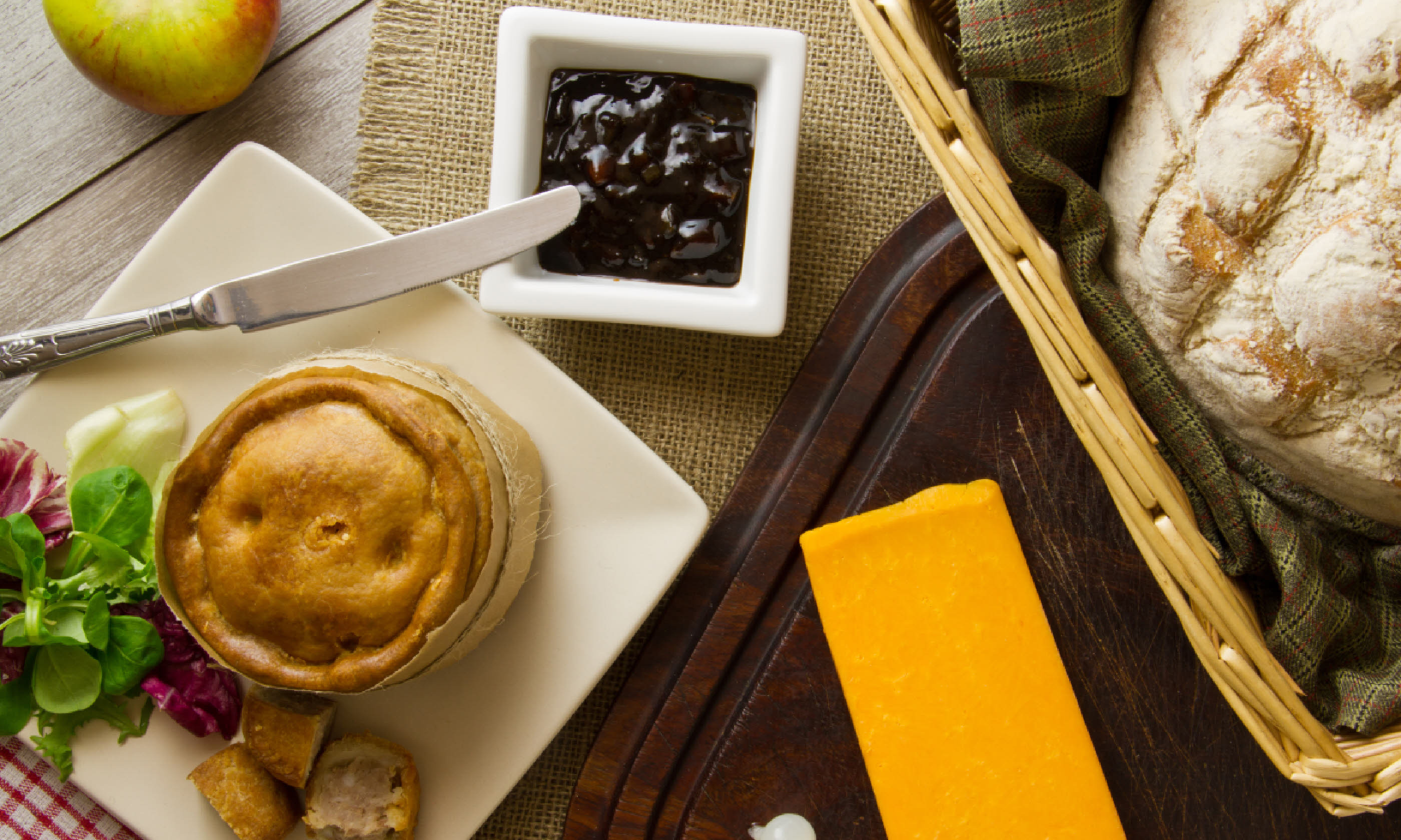 Ploughman's lunch with Melton Mowbray pie (Shutterstock)