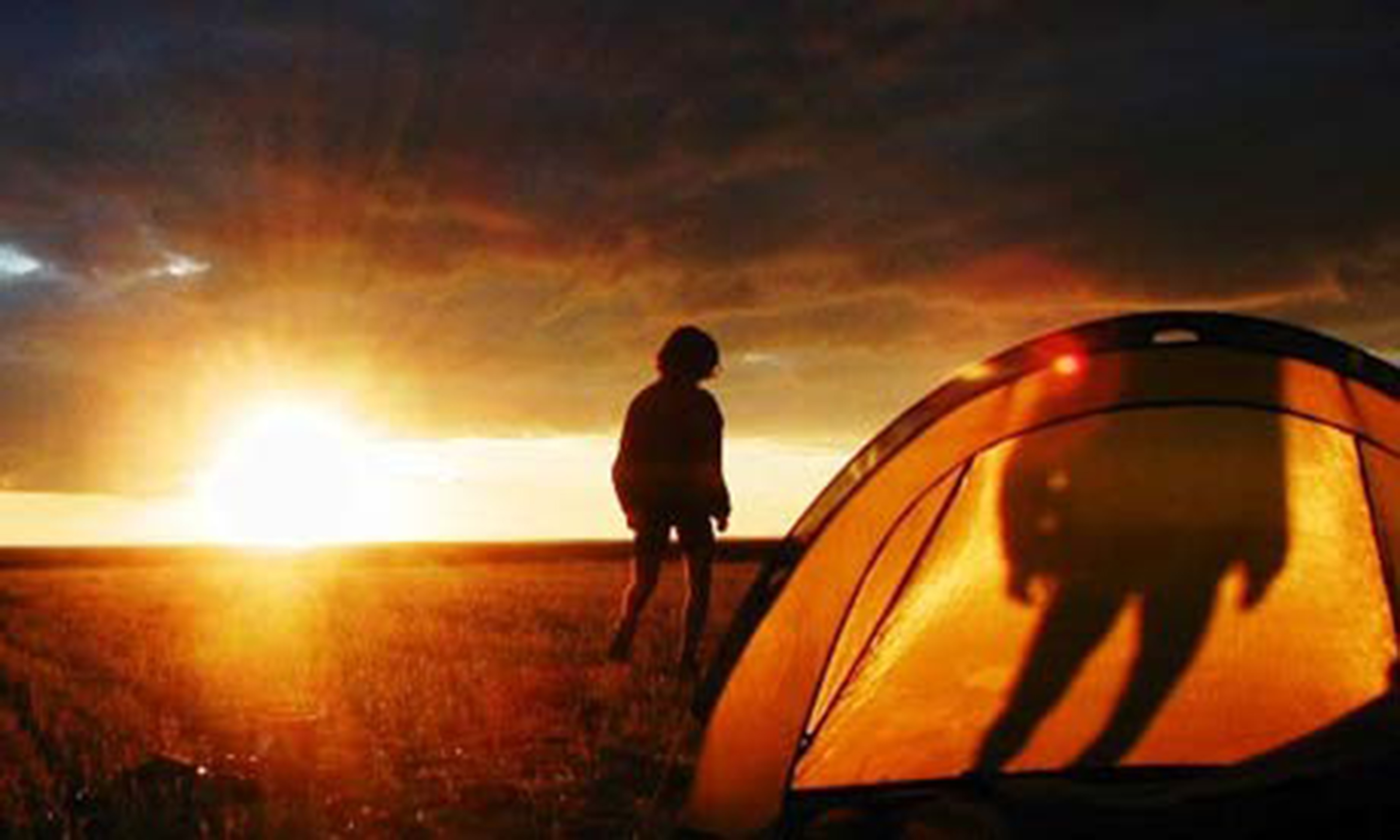 Tent at sunset (Alastair Humphreys)