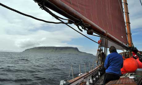 The Eda Frandsen off the isle of Eigg, Scotland (Dan Linstead)