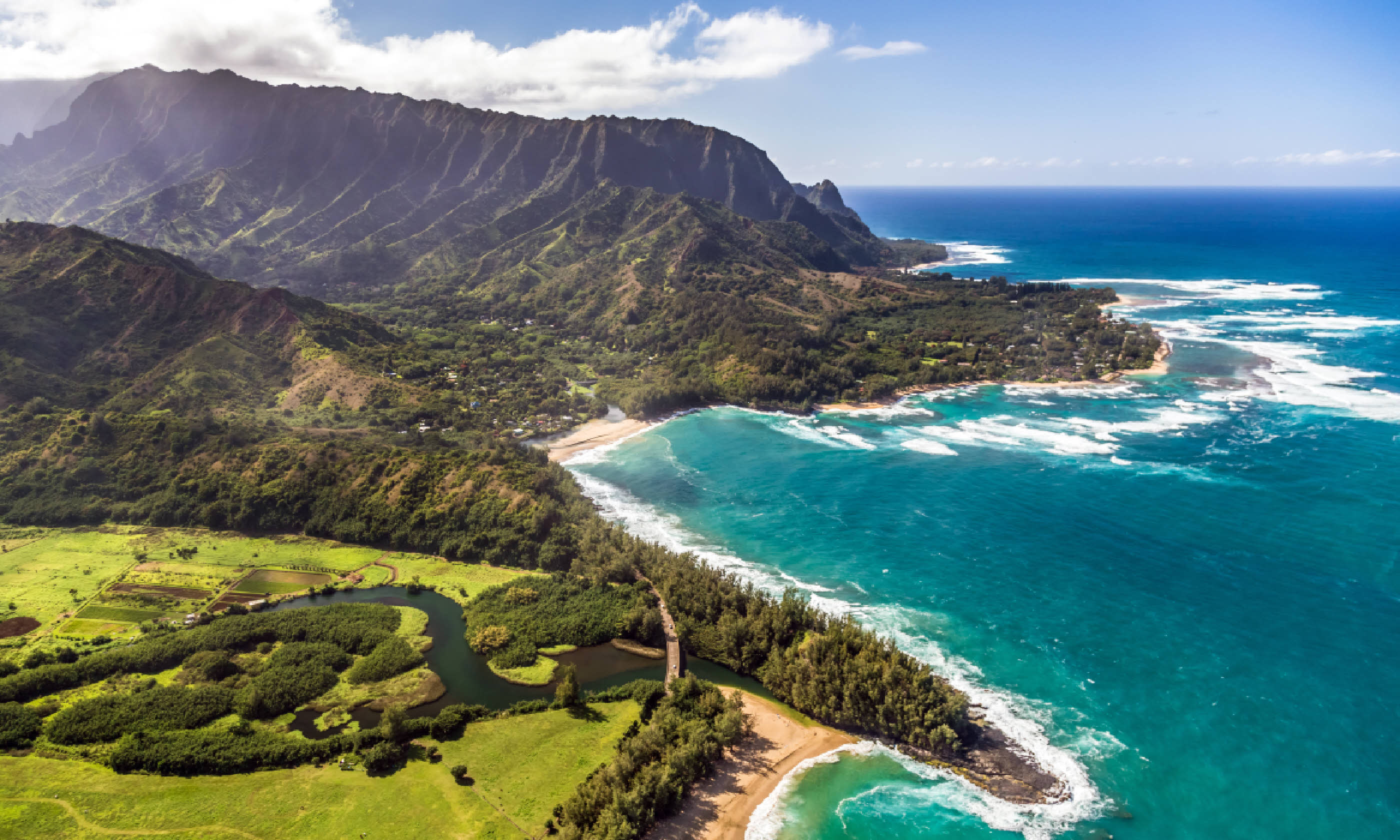 Kauai, Hawaii (Shutterstock: see credit below)
