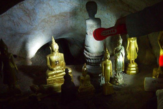 The Upper Cave is Dark. You willneed a Torch. Luang Prabang Pak Ou