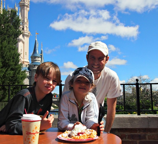 Disney funnel cake