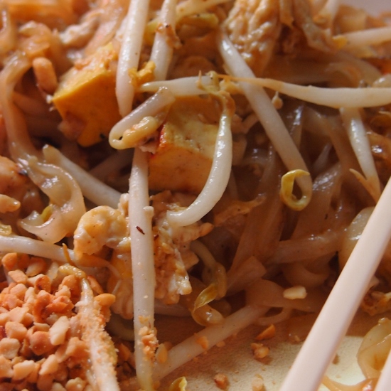 Pad Thai. Thai food for beginners. Thailand