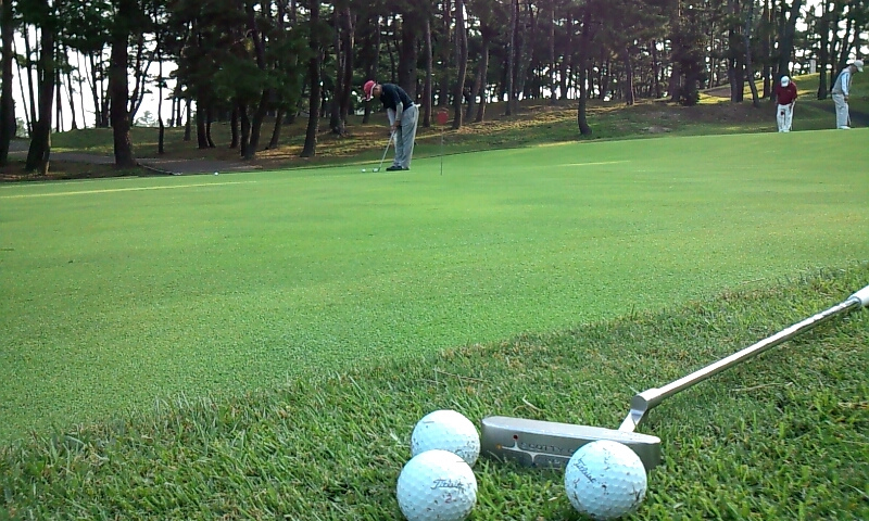 Awara Onsen Golf (photo: takamorry/flickr)