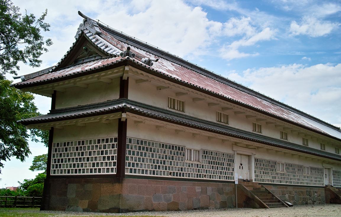 Sanjikken Nagaya Warehouse at Kanazawa Castle Park
