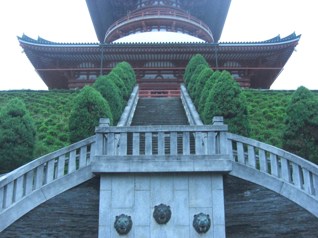Daito pagoda steps