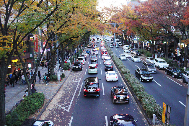 Harajuku street view (photo:  derivativeofcourse/flickr)