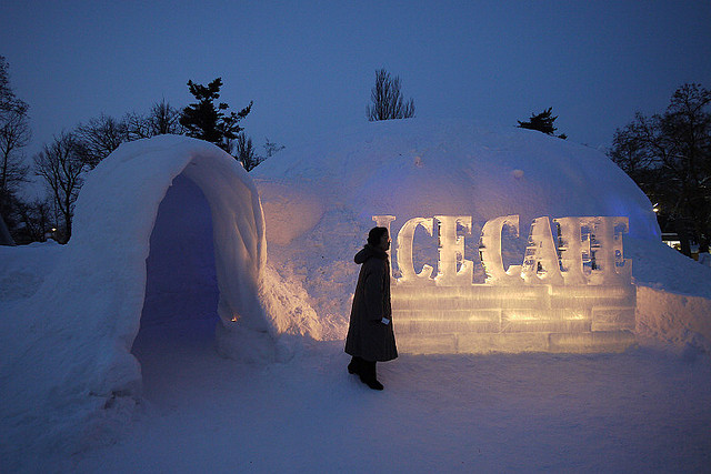 Ice Cafe at Winter Festival in Asahikawa Hokkaido (photo:  かがみ～/flickr)