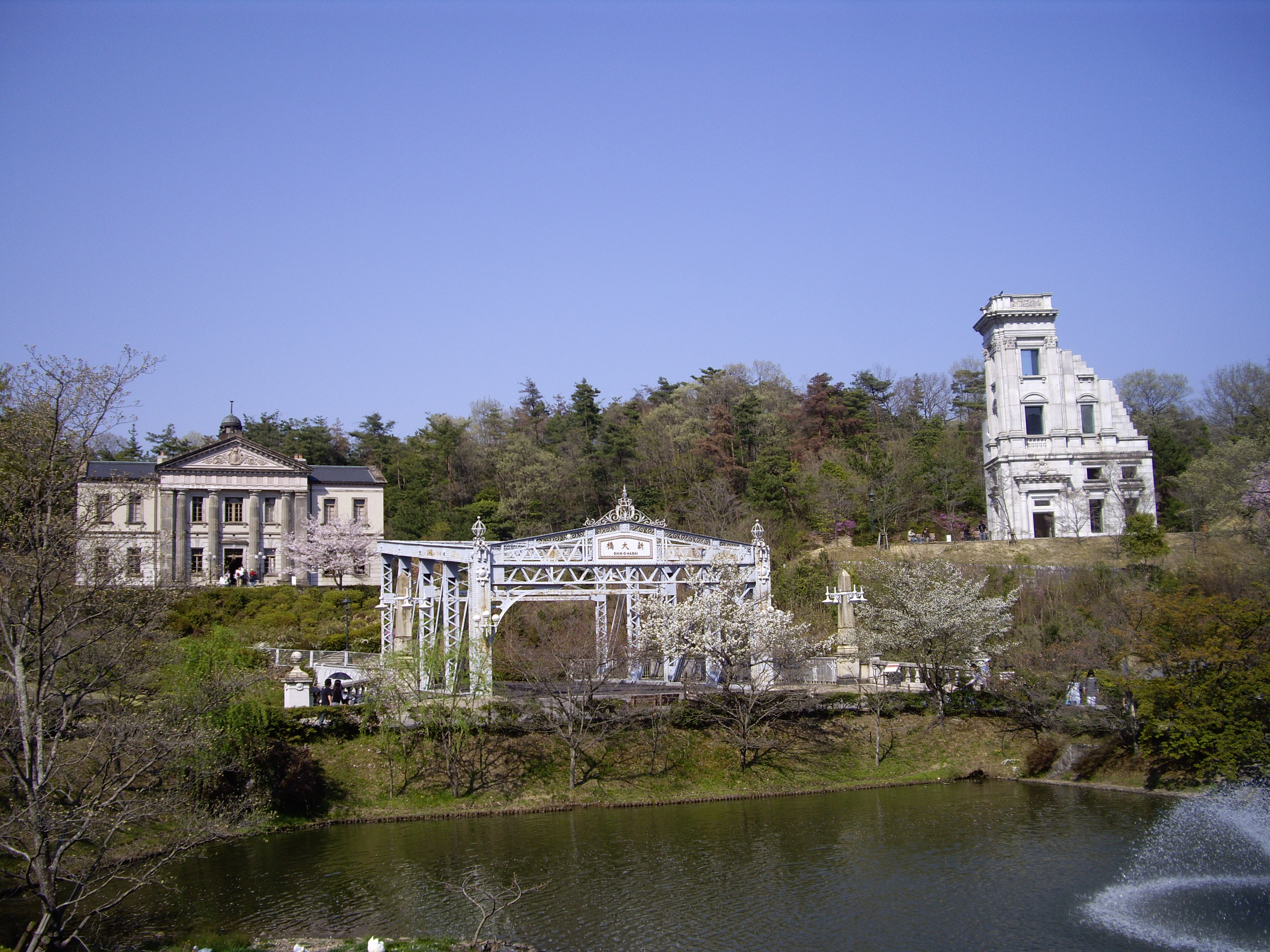 Meiji Mura