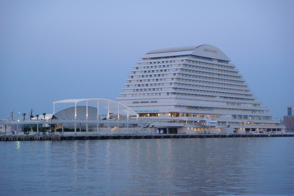 Kobe Meriken Park Oriental Hotel