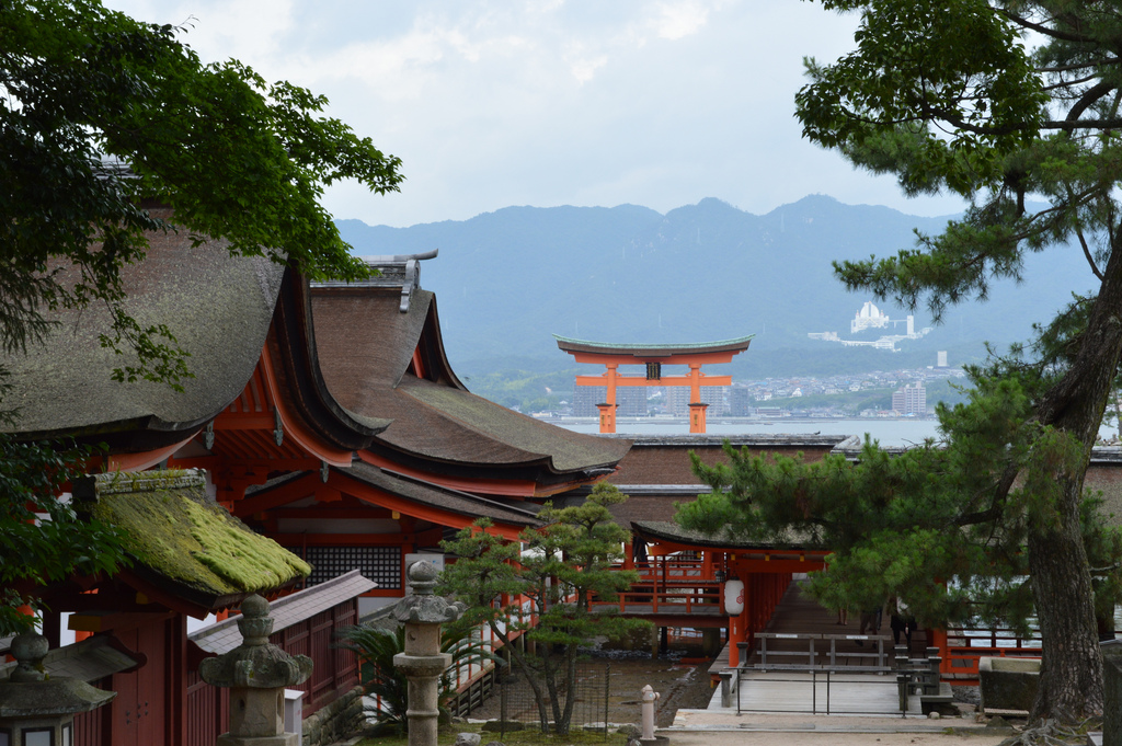 Itsukushima shrine 