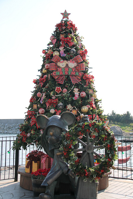 Tokyo DisneySea Christmas 2013 Tapestries