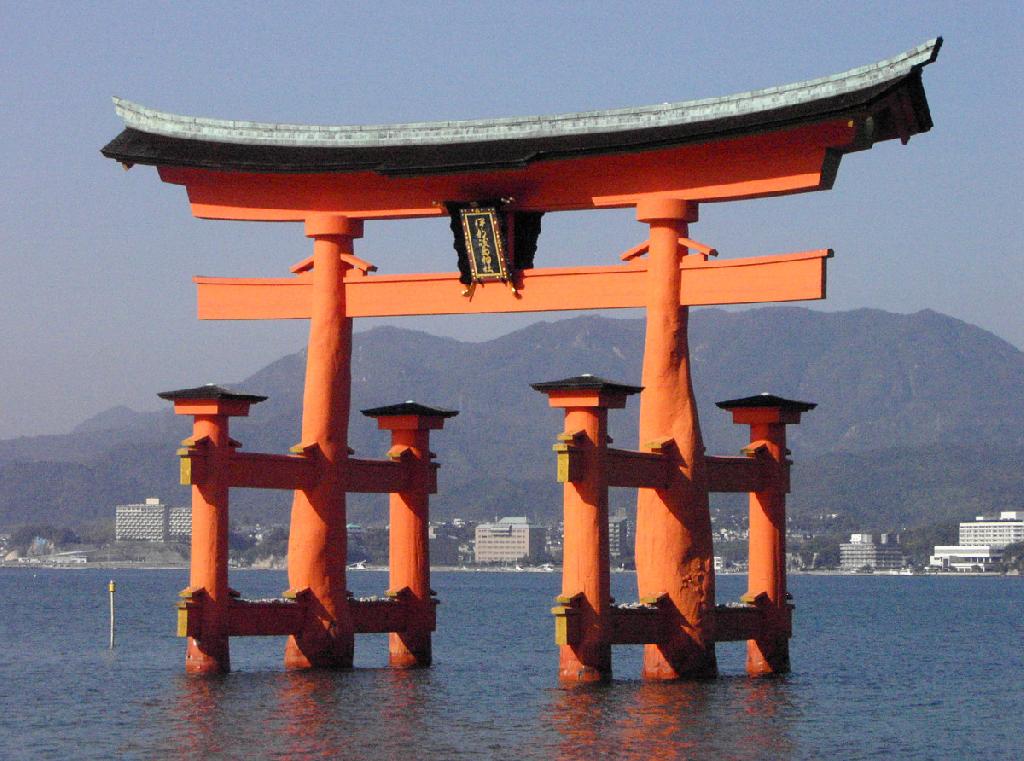 Ohtorii (大鳥居)