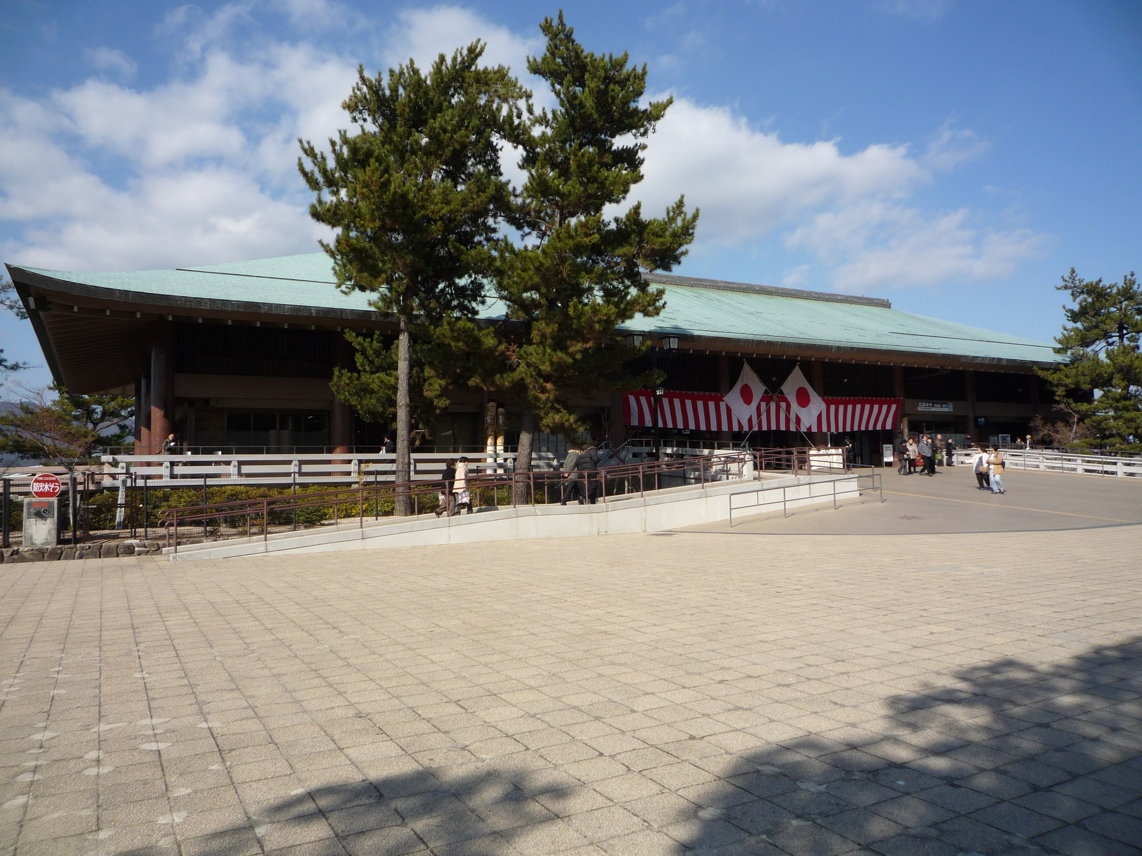 English: Miyajima Station of JR West Miyajima ...