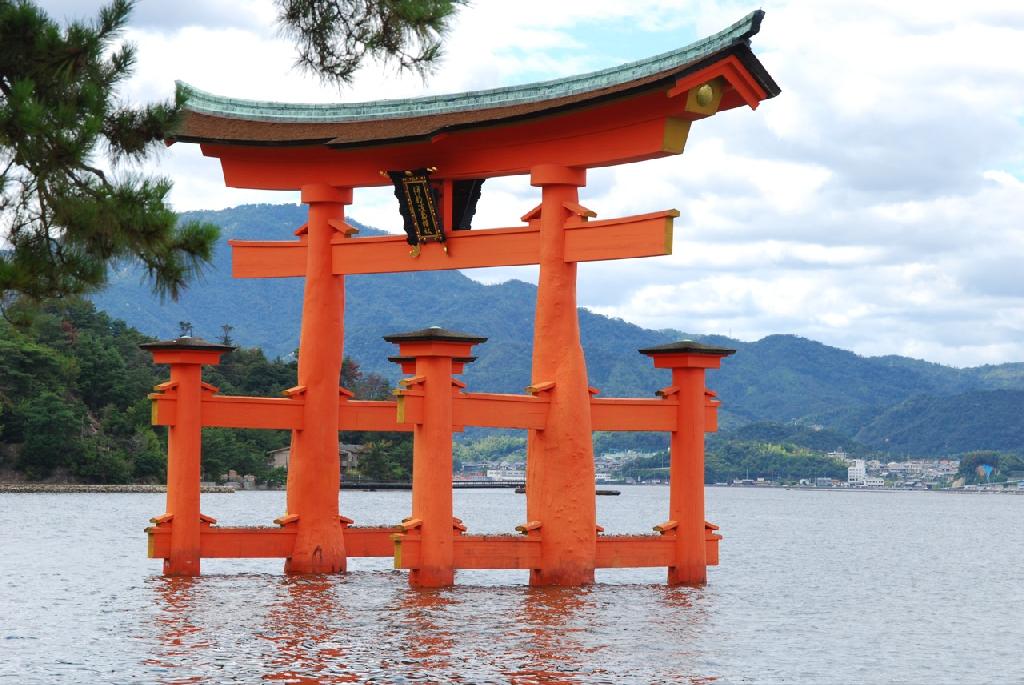 Itsukushima jinjya 大鳥居