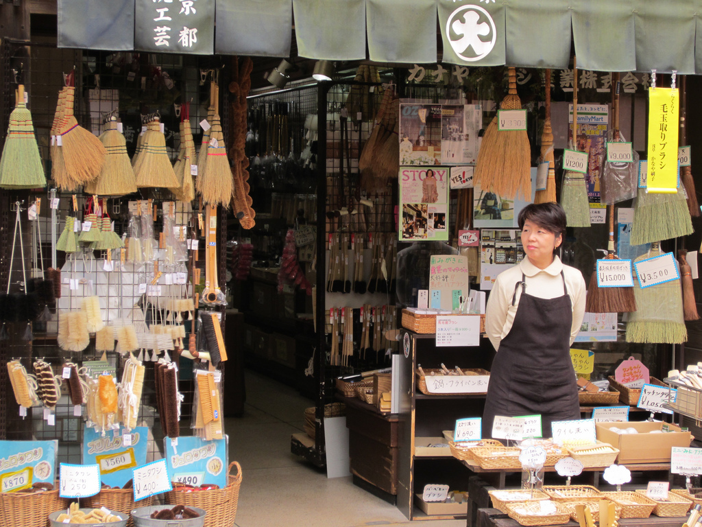 Brush shop in Kappabashi, Denboin-dori