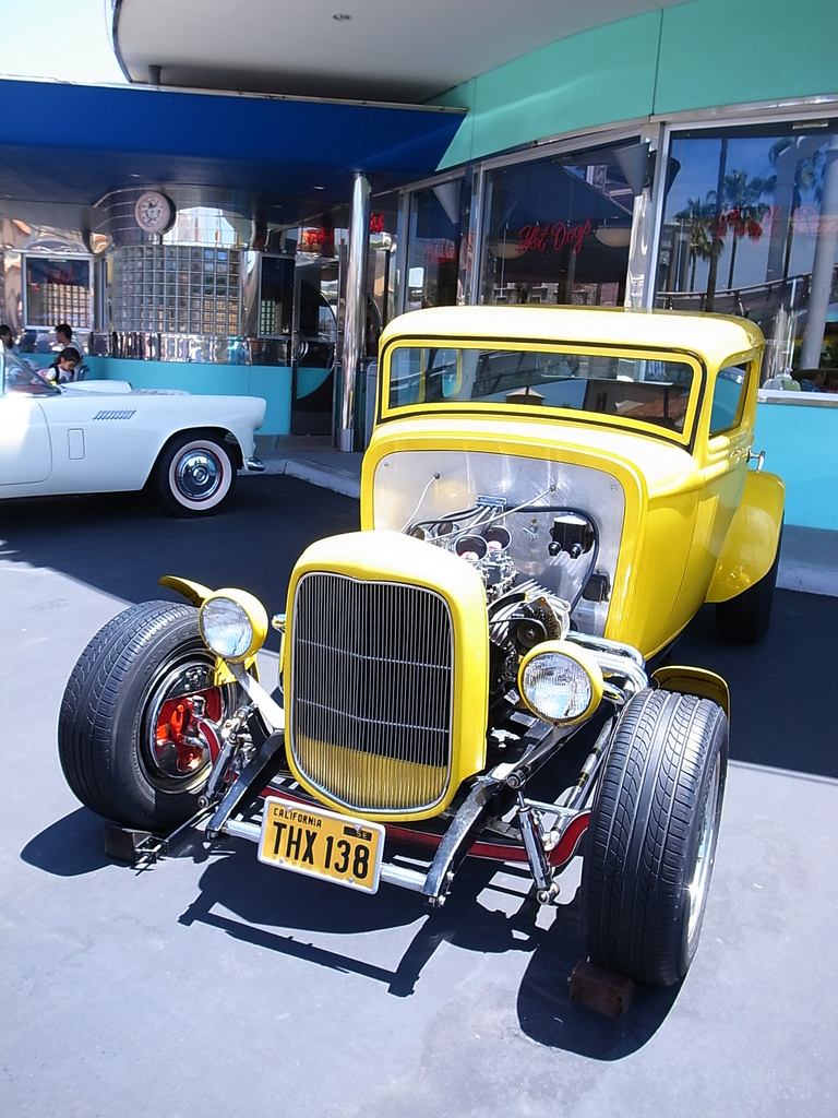 Classic car at Universal Studios Japan