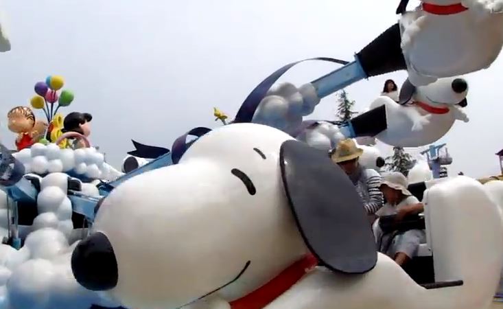Flying Snoopy USJ