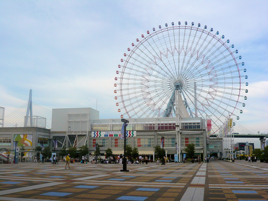 Tempozan shopping mall