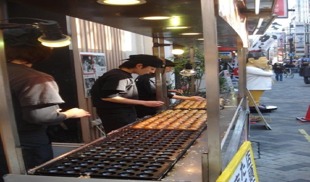 Tako Yaki  (Octopus Balls)