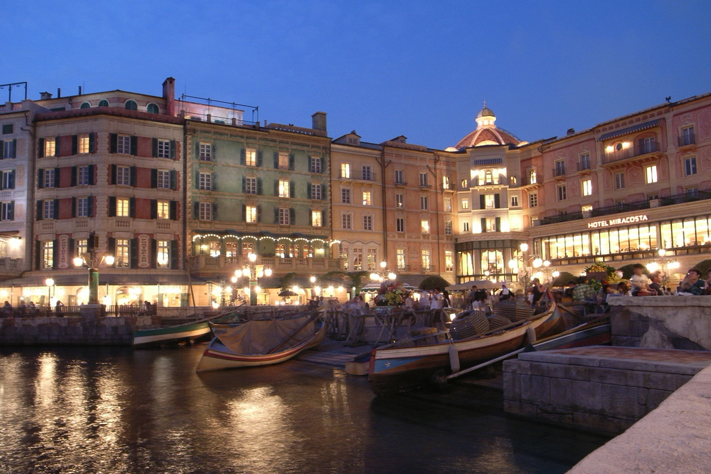 Tokyo DisneySea Hotel MiraCosta