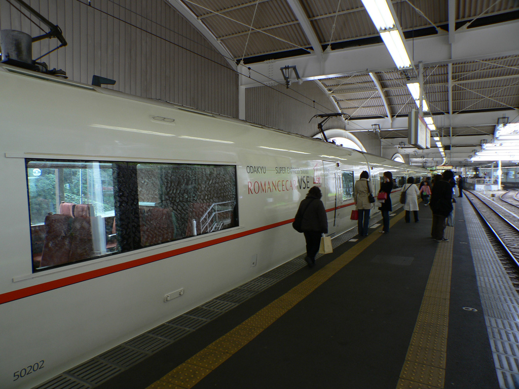 "Romance Car" out of Yumoto Station
