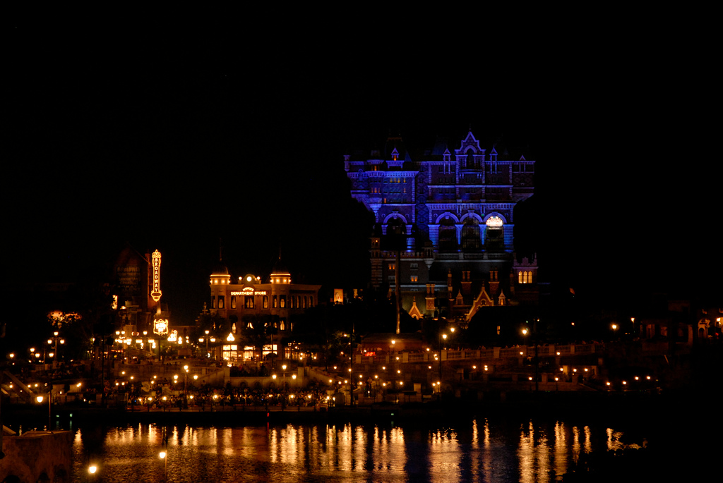 Tokyo DisneySea  (Tower of Terror's at Night)