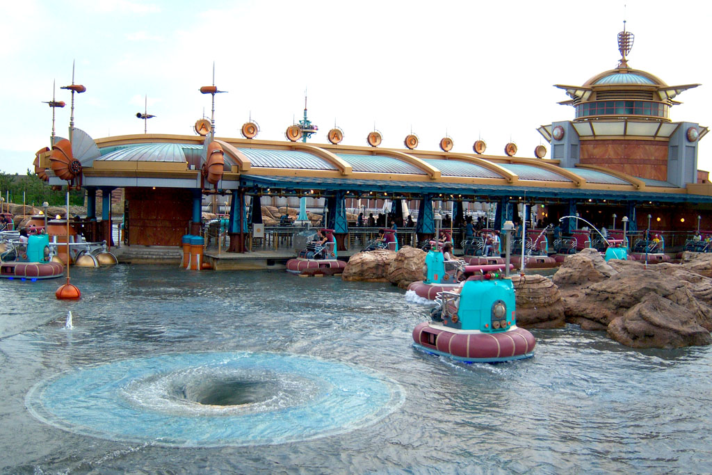 English: Aquatopia - a trackless ride made by ...