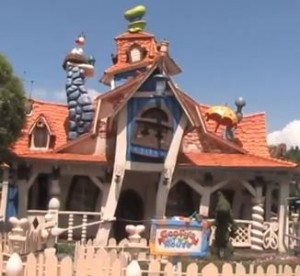 Goofy's Play House @ Tokyo Disneyland