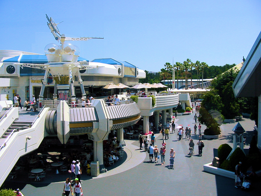 Disneyland Tokyo - Tomorrowland