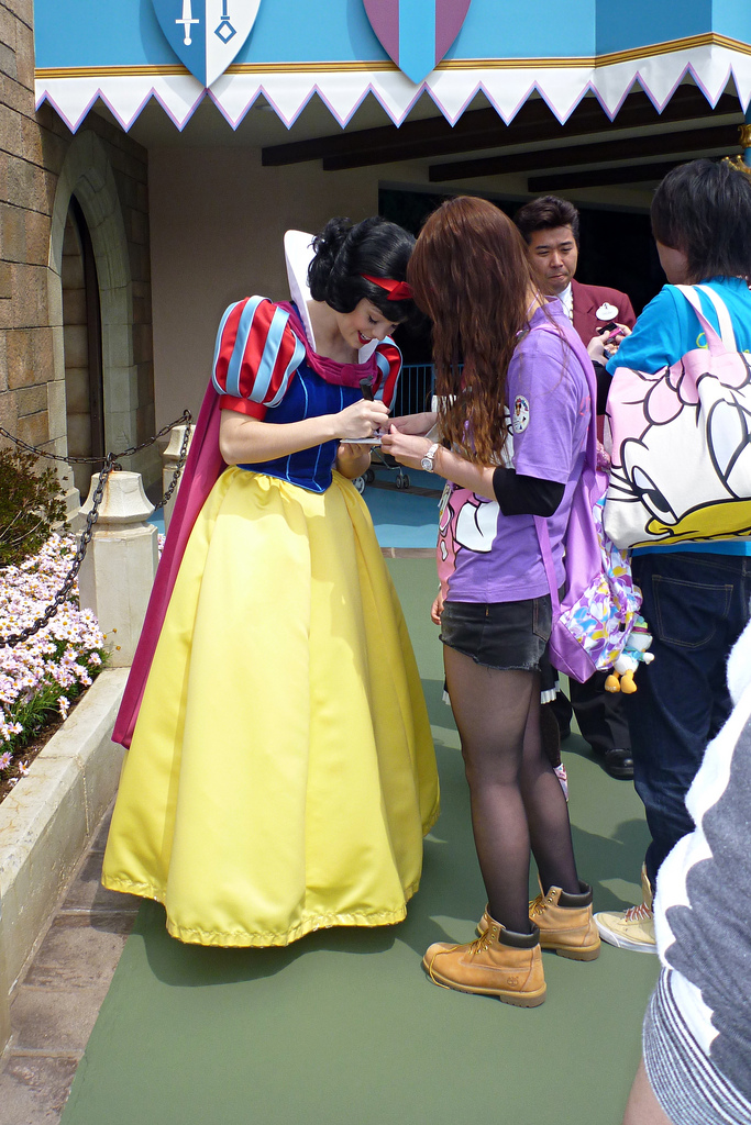 Snow White at Tokyo Disneyland