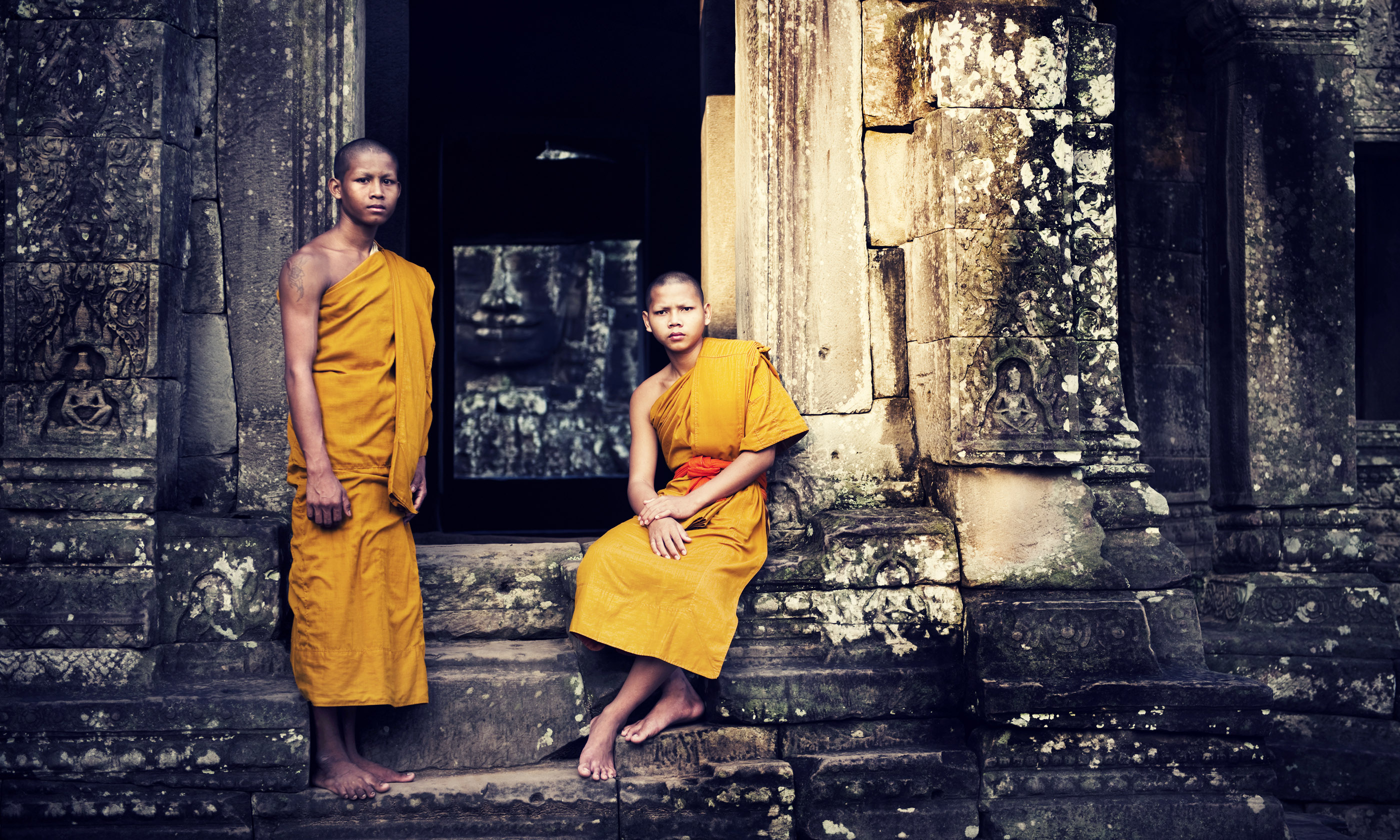 Monks, Angkor Wat (Shutterstock: see credit below.)