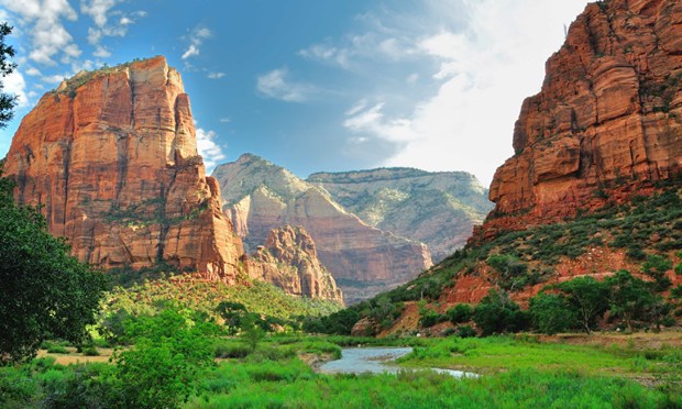 Zion National Park, USA (Shutterstock.com)