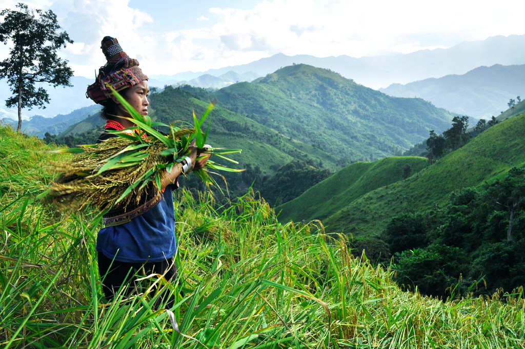 Muang_Khua_Akha_Edited