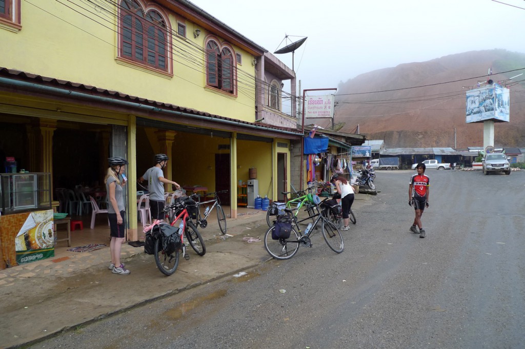 laos-bicycle-tour-luang-prabang-vang-vieng-tiger-trail-695