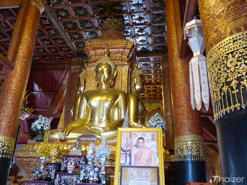 Buddha images at Wat Phumin