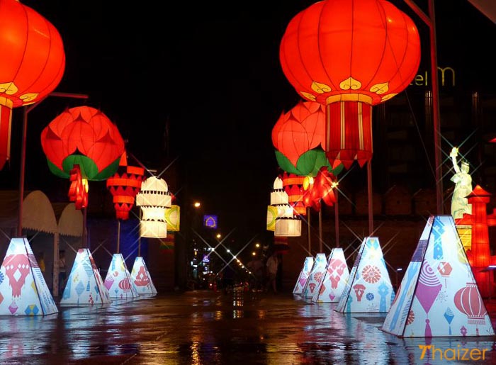 Chiang_Mai_International_Lantern_Festival4