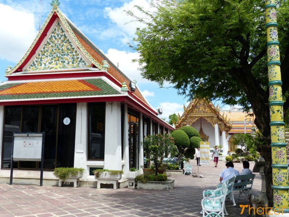 Massage pavilion at Wat Pho