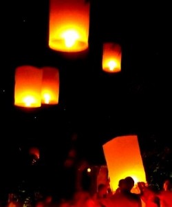 Mae Jo sky lantern release